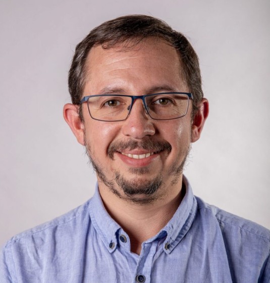 Dr. Miguel Parada